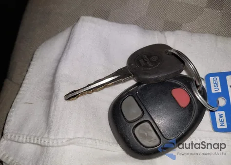 2007 Chevrolet Equinox Ls из США, поврежденный, VIN 2CNDL13F176070313